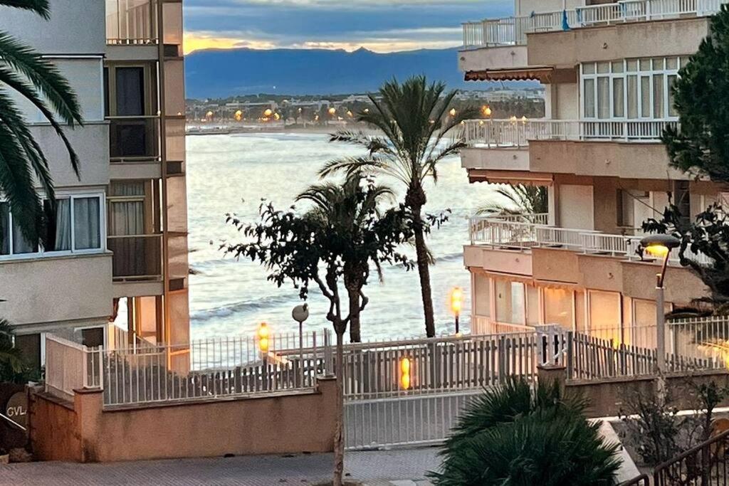 Azul 2 Bedroom Apartment In Salou Tarragona Екстер'єр фото