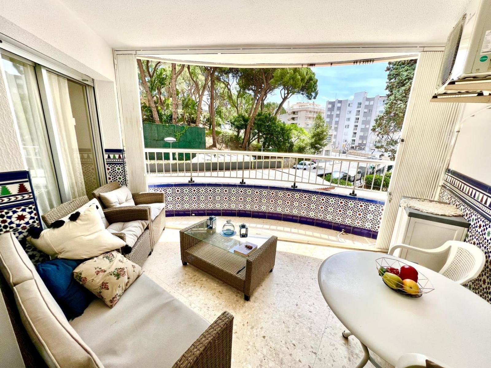 Azul 2 Bedroom Apartment In Salou Tarragona Екстер'єр фото